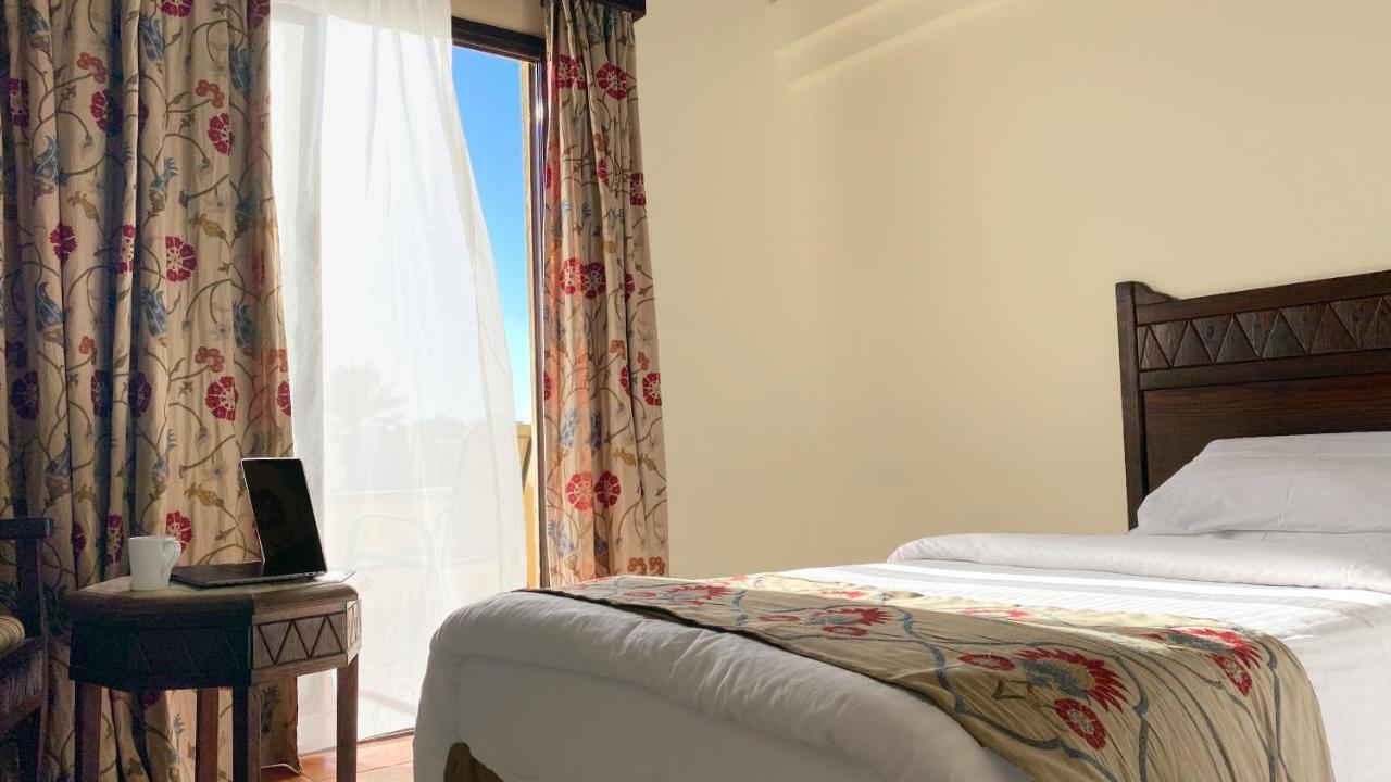 Onatti Beach Resort - Marsa Alam (Adults Only) El Qoseir Ngoại thất bức ảnh